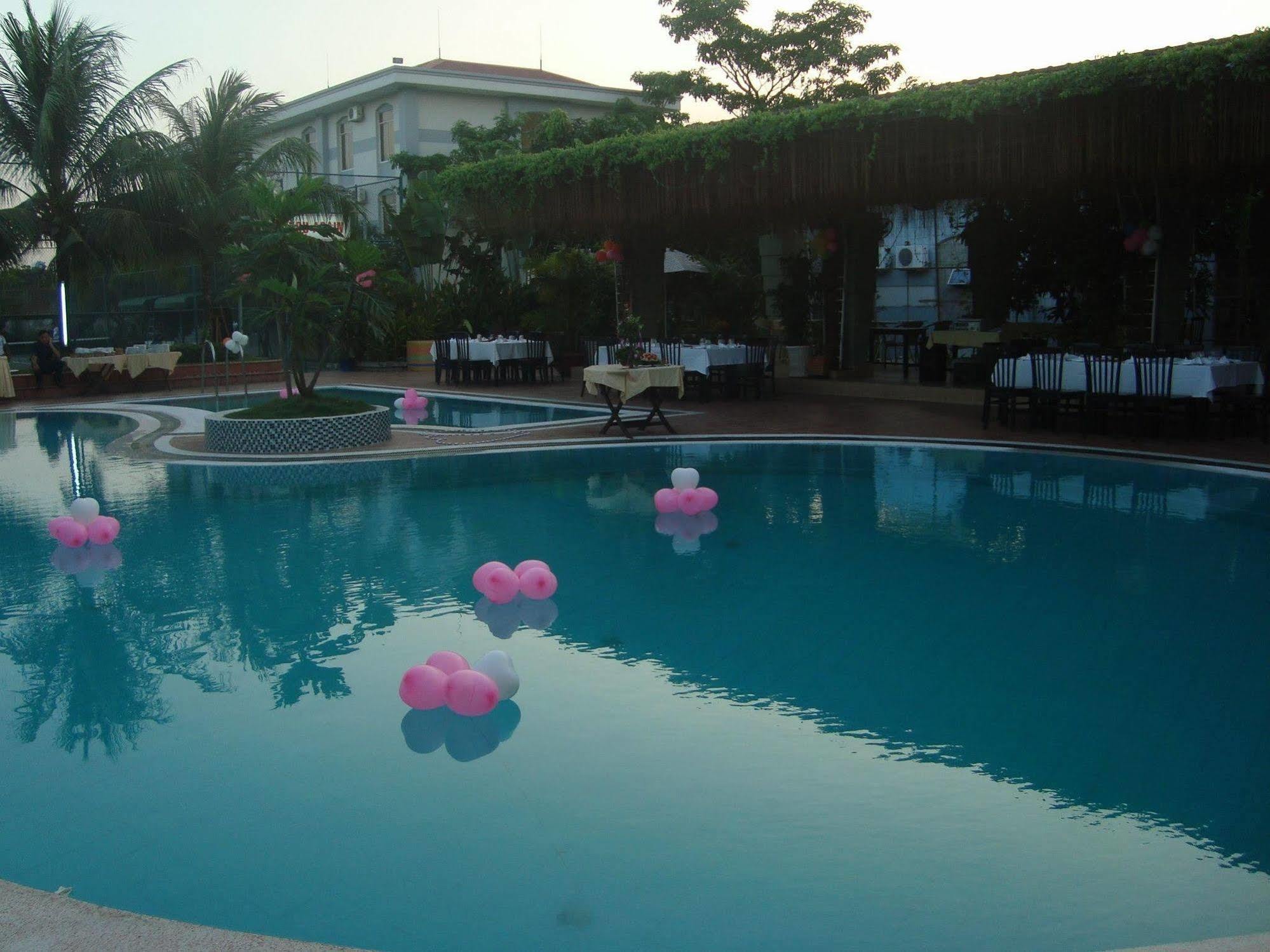 Sao Mai Phu My Resort Esterno foto